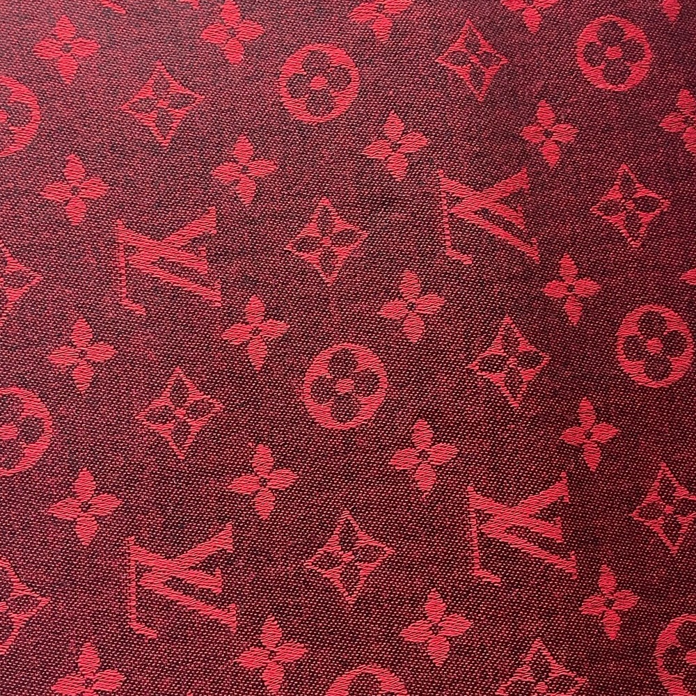 Louis Vuitton Red and Black Monogram shawl,  💯 authentic - Picture 2 of 14